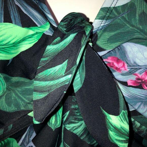 KONA SOL - NWT - L Sz Lg Full Coverage Tummy Control Tie-Front 1-Piece/Tropical - Picture 9 of 15